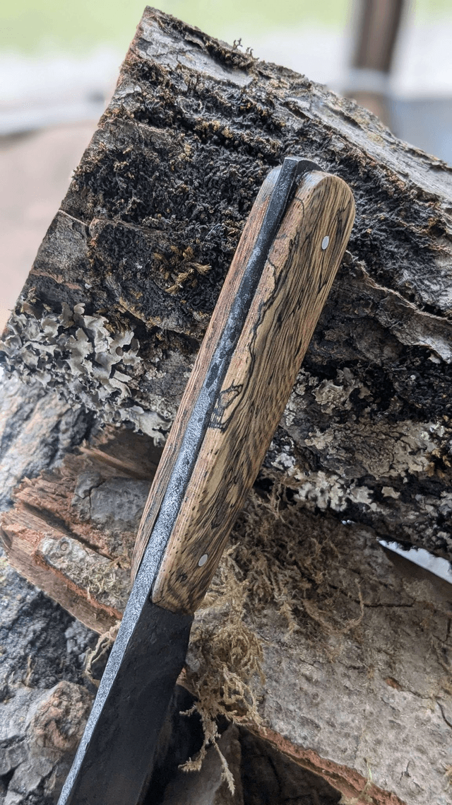 Le couteau en Acacia
