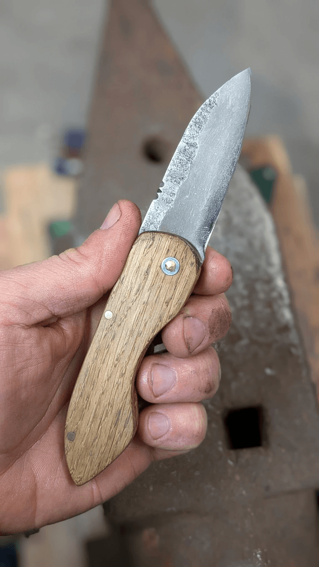 Réalisation d'un couteau pliant en Duo