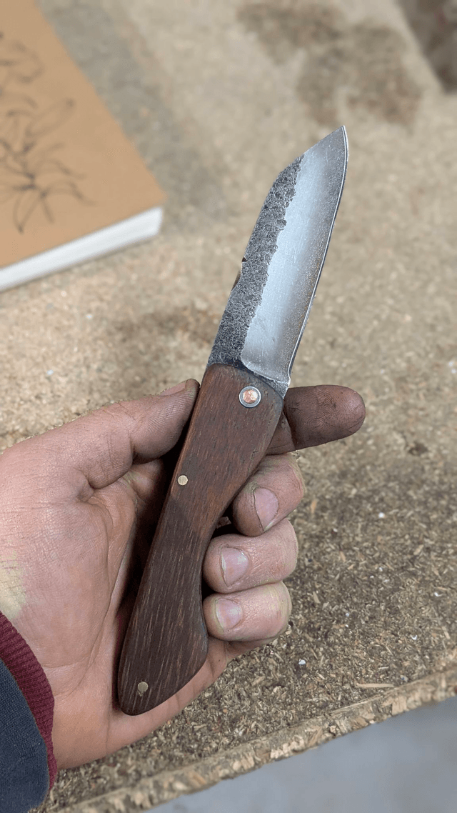 Réalisation d'un couteau pliant en Solo