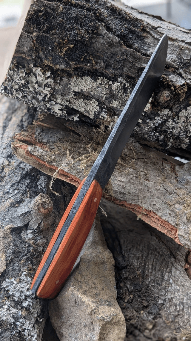 Le couteau Bois de Rose
