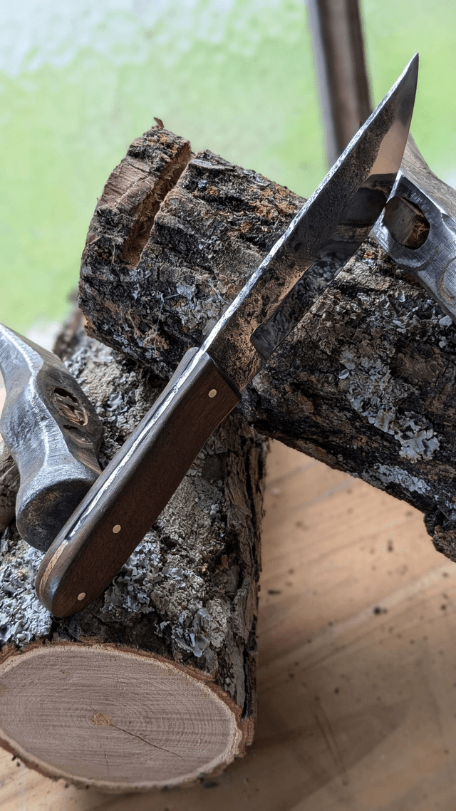 Couteau fixe en Noyer