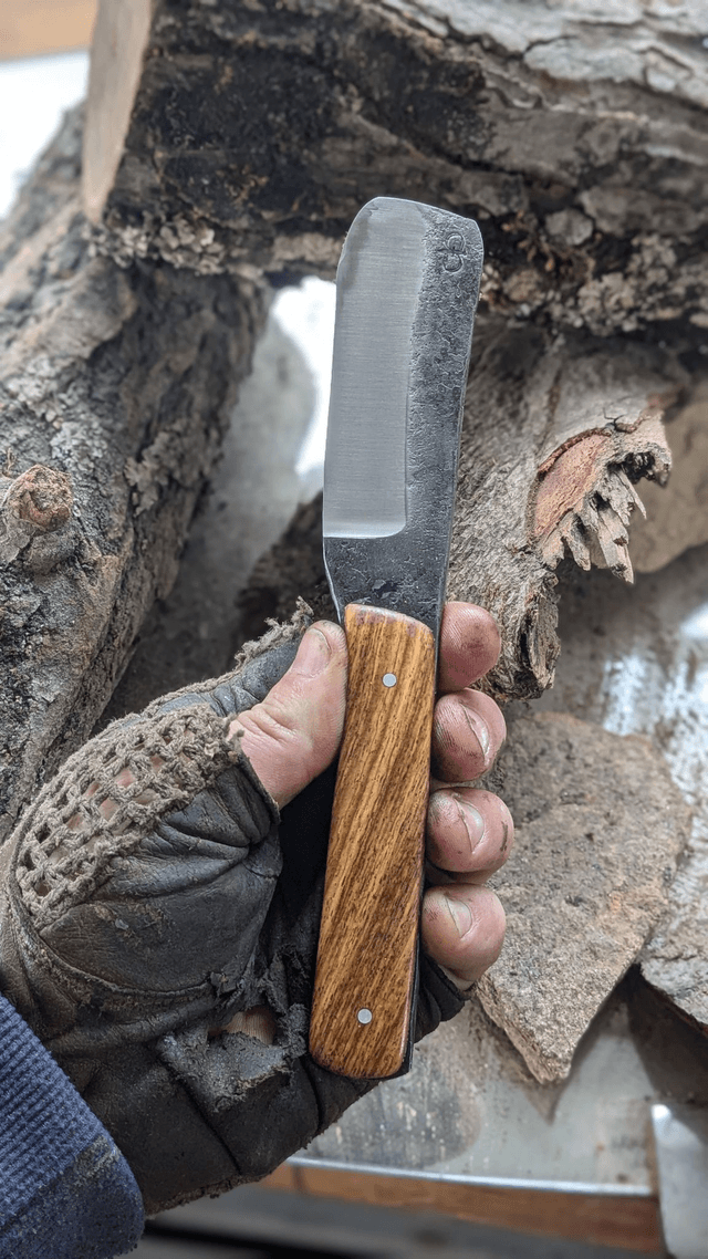 Le couteau en Balafon